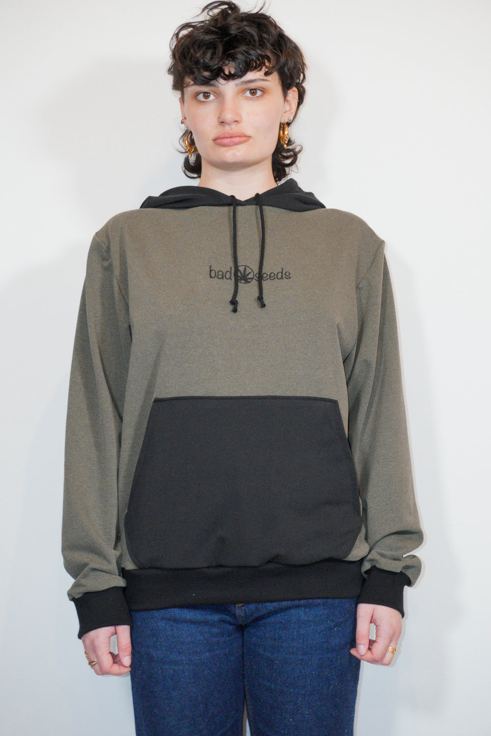 bad seeds hoodie black/olive